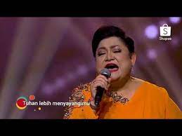 Adibah noor di cover oleh : Adibah Noor Terlalu Istimewa Shopee 9 9 Super Show Youtube