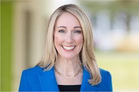 Debra Maier's Instagram, Twitter & Facebook