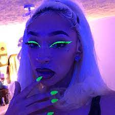4.4 out of 5 stars. Cool Makeup And Glow In The Dark Image Neon Face Paint Neon Makeup Glow Face Paint