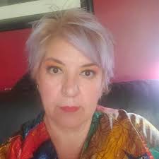 I'm 58 and I always cut and color my hair all by my self. Just let you know  my natural hair color is black. 😌