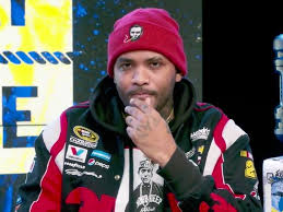 Joyner Lucas Thinks Logic Ripped Him Off With 1 800 273 8255 Hiphopdx Please download one of our supported browsers. joyner lucas thinks logic ripped him