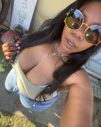 Aja Chambers (@muva_curves) · Instagram photos and Reels