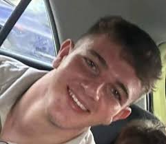 🙏🙏🙏 and condolences to the Cole family as they lay their loved one to  rest today.R.I.P #RenaeCole