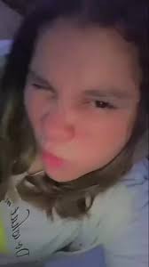 Sky Rojo Wendy Y Fermin