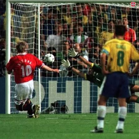 🇳🇴🔎 SABÍAS QUE: Noruega el la ÚNICA SELECCIÓN a la que Brasil nunca pudo ganarle. Se enfrentaron cuatro veces: dos victorias para Noruega (1997 y 1998) y dos empates (1988 y 2006).