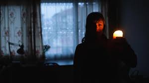 El apagón emite luz