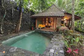 Resor ini memiliki kolam renang outdoor dan taman bermain anak. 10 Rekomendasi Villa Di Yogyakarta Dengan Kolam Renang Mulai Dari 400 Ribu
