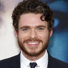 Richard madden (game of thrones, bodyguard) reads the thirstiest tweets we could find, and richard madden (got) exclusive interview | nerd hq 2013 w/ alison haislip subscribe to the new. Ist Richard Madden Wieder Single Promi Trennungen Und Scheidungen 2021 Mediamass