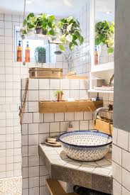 Como Decorar Banheiro Com Estilo Boho Assista A Todas As Dicas Deste Episodio No Canal Diycore Www Youtu Fun Bathroom Decor Amazing Bathrooms House Interior