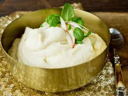 Sellerirot Og Eplepure Oppskrift Meny No Oppskrift Mat Sour Cream Gronnsaker