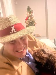 All Wags To Riches clients, please read below. We are unable to return FB  messages until February.