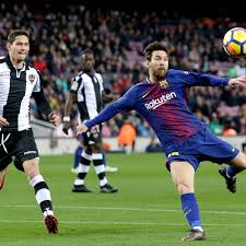 Attendance of 42838 fans at the camp nou. Barcelona Vs Levante La Liga Final Score 3 0 Barca Cruise To Another League Win Barca Blaugranes