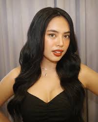 I'm so grateful and kilig to be invited to Unilever Beauty's intimate  thanksgiving dinner—and I'm even more grateful for our meaningful  collaboration this year! 💖 2024 was a habamazing year for my