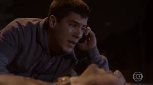 Alan salva Duca, mas sofre acidente provocado por Lobão