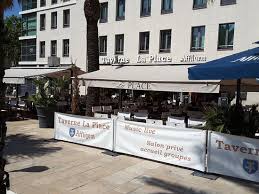 La Place Toulon 31 Place De La Liberte Haute Ville Restaurant Avis Numero De Telephone Tripadvisor