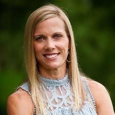 Ellen Whipple's Instagram, Twitter & Facebook