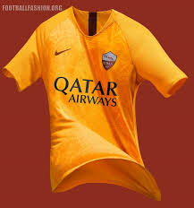 Roma stadium away mostra o seu orgulho para todos verem. As Roma 2018 19 Nike Third Kit Football Fashion