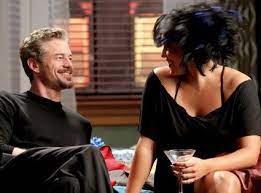 Spoiler Chat Are Callie And Arizona Really Leaving Grey S Anatomy E Online Greys Anatomy Callie Greys Anatomy Season 7 Greys Anatomy