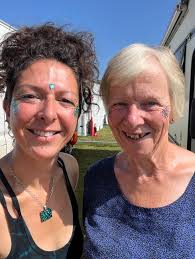 today is my mother's birthday. 10th October is she happy where she is.  could you tell me if she has anything to tell me.