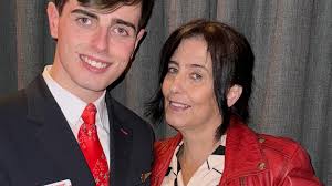 Fundraiser by Cameron Rogers : Provide my mum with the best life.