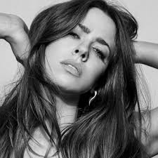 Find musicians who like Vanessa Mai