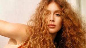 Marina ruy barbosa was born on june 30, 1995 in rio de janeiro, rio de janeiro, brazil as marina souza ruy barbosa. Marina Ruy Barbosa Ostenta Beleza Em Foto Para Campanha