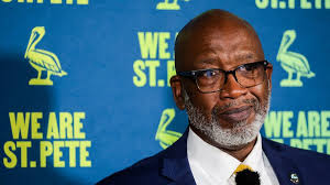 St. Petersburg nixes bonuses for top city officials in Rays stadium deal