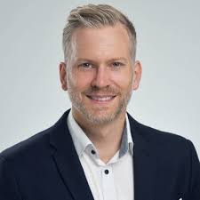 Patrick Czerwinski's Instagram, Twitter & Facebook