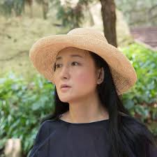 Amazon.com: Miri Yū: books, biography, latest update