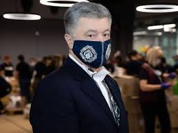 Инцидент произошел в центре киева, недалеко от входа в метро . Oceqzgzd7kkism