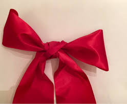 Her viser det perfekte mennesket hvordan det enkelt kan gjøres. Sigurd Storm Perfekte Sloyfer Knyttes Ikke How To Make A Perfect Bow Tie