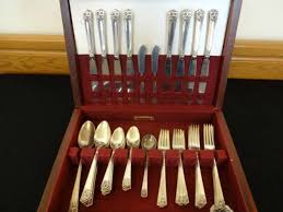Compare & find the best rogers internet plans only on comparemyrates.ca. Found On Estatesales Net Wm Rogers April Pattern Silverware Set Very Nice Boxed Set Of William Rogers Silverware Set Oneida Silverware Antique Glassware