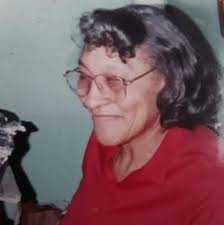 Who can make a similar cake by Saturday?