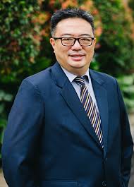 Derek John Hausenloy