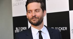 Maguire met jennifer meyer, the jewelry designer, in 2003 during his shoot of the movie. A Classic Tobey Maguire Movie Just Hit Netflix