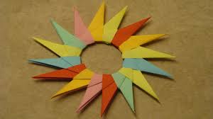 Dieser fünfzackige origami stern wird aus nur einem blatt origami papier gefaltet und. Basteln Mit Papier Sterne Falten Flora Shop Flora Shop Eu