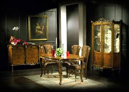 Design inconfondibile per mobili di lusso pronti a dettare lo stile dell'arredamento su misura. Cav A Brogiato S A S Mobili Mobili In Stile Mobili Classici Mobili D Arte Mobili Antichi Fabbrica Mobili Arredamento Contract Mobili Di Lusso Produzione Camere Da Letto Produzione Salotti Produzione Sale Da Pranzo