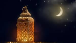 Namun begitu, jika didasarkan pada hadis yang diriwayatkan aisyah ra dijelaskan bahwa lailatul qadar berada pada tanggal ganjil dari 10 hari terakhir bulan. Kapan Datangnya Malam Lailatul Qadar
