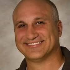 Chris Weik's Instagram, Twitter & Facebook