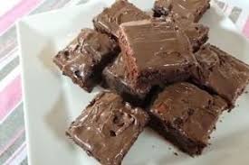 Selain praktis, makanan instan ini bisa meredakan asam lambungmu yang lagi naik akibat telat makan. Resep Dan Cara Membuat Cemilan Nutella Fudge Brownies Yang Enak Lembut Mudah Sederhana Dan Praktis Resep Masakan Lezat Indonesia