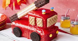 Feuerwehrauto Kuchen A La Sam Meine Familie Ich Europas Grosstes Foodmagazin Rezept Feuerwehr Kuchen Feuerwehrauto Kuchen Feuerwehr Kuchen Kindergeburtstag