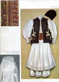 S a deschis primul magazin de costume populare. 37 Costumul Popular Banat Ideas Folk Costume Popular Costumes