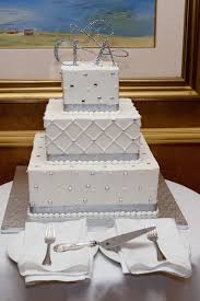 Simple But Elegant Square Wedding Cakes Winter Wedding Cake Square Wedding Cakes Wedding Cake Details