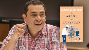 El árbol de guayacán”: la primera novela del comediante colombiano Suso el  Paspi