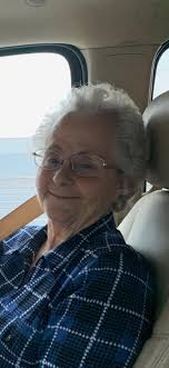 Evelyn Pearl Metz, cared for others