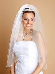Contact reyna's alterations in white bear lake on weddingwire. Custom Veils For Weddings Minnesota Formal Wedding Alteration Minneapolis St Paul Mn