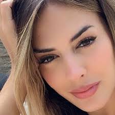 Shannon de Lima explota contra un usuario que la criticó por no "engendrar"  al hijo de James Rodríguez
