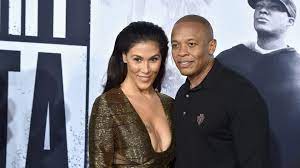 Dre's representatives confirmed young's death on tuesday, saying in a statement that, dr dre is mourning the loss of his son andre young jr. Wutende Person Dr Dre Teilt Gegen Seine Ex Nicole Aus Promiflash De