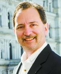 RETIRING RETIREMENT: The quintessential Grampy