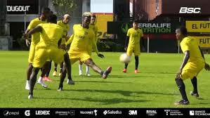 La copa libertadores (antes copa campeones de américa) es organizada por la conmebol y tuvo su primera edición en 1960. Great Barcelona Sc Goals In The Libertadores Soccer Dugout On Sports Illustrated